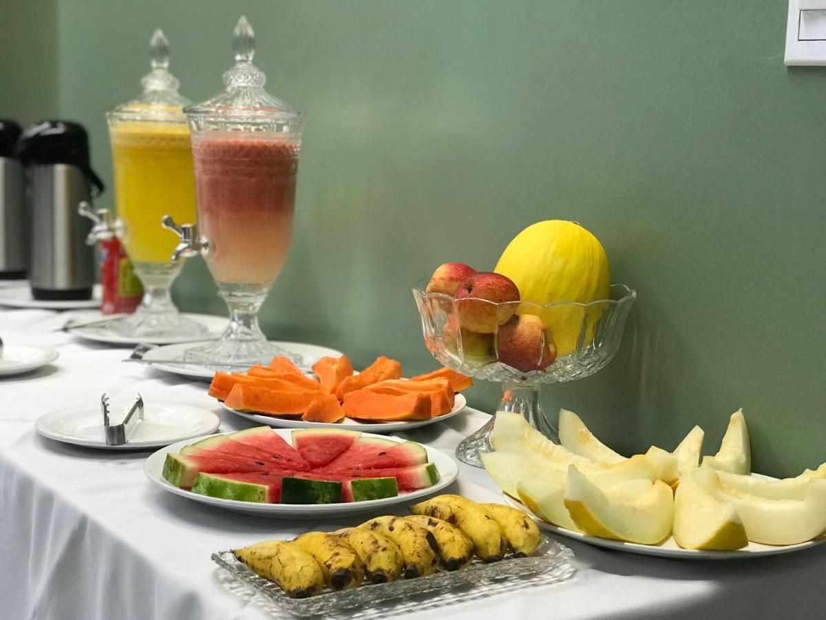 Pratico Hotel Santarem Bagian luar foto