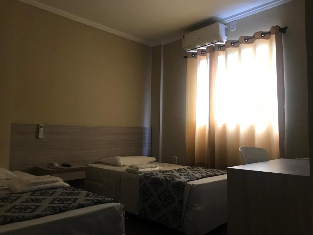 Pratico Hotel Santarem Bagian luar foto